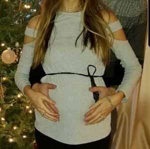 Maternity cut out sleeves